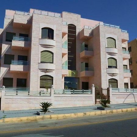 Al Jawad Suites Aqaba Ngoại thất bức ảnh