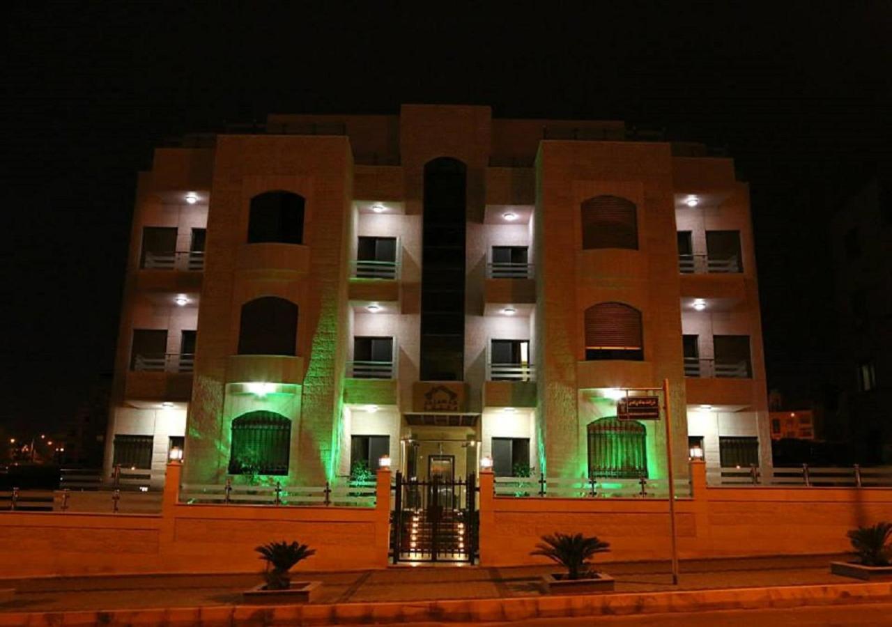Al Jawad Suites Aqaba Ngoại thất bức ảnh