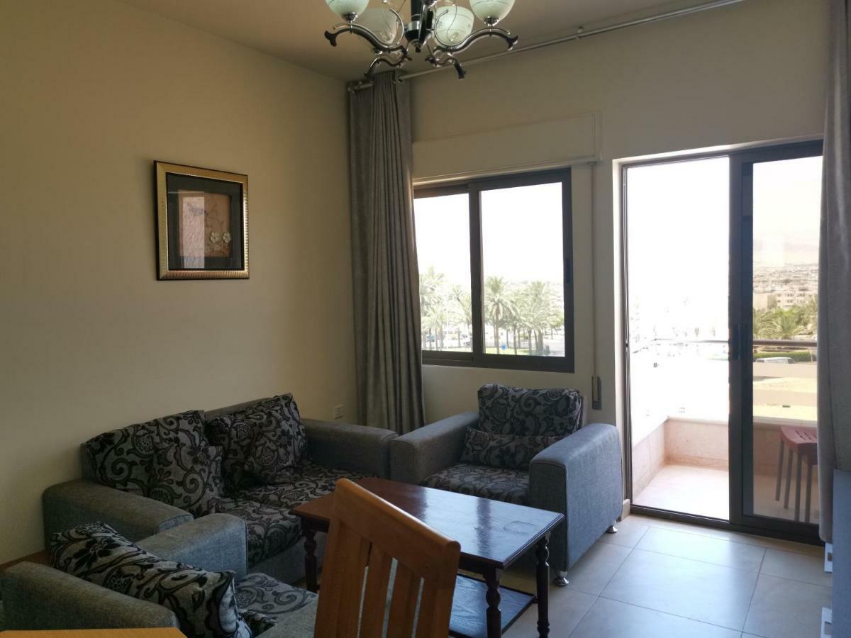 Al Jawad Suites Aqaba Ngoại thất bức ảnh
